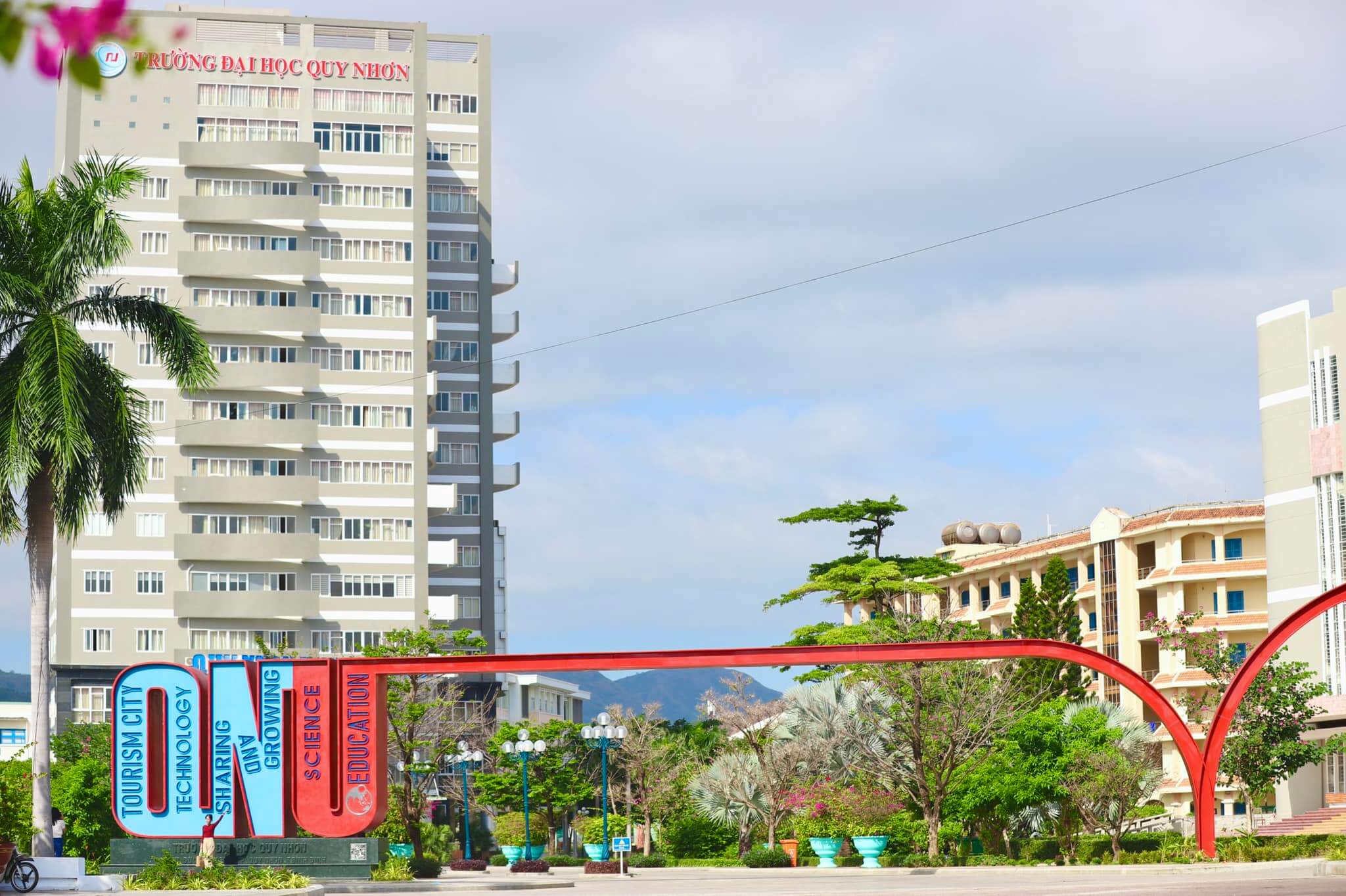 truong dai hoc quy nhon